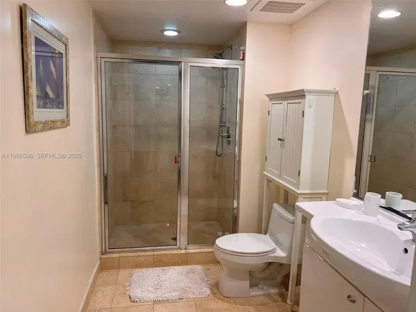 $4,200 | 1830 South Ocean Drive, Unit 3309, Hallandale Beach, FL 33009