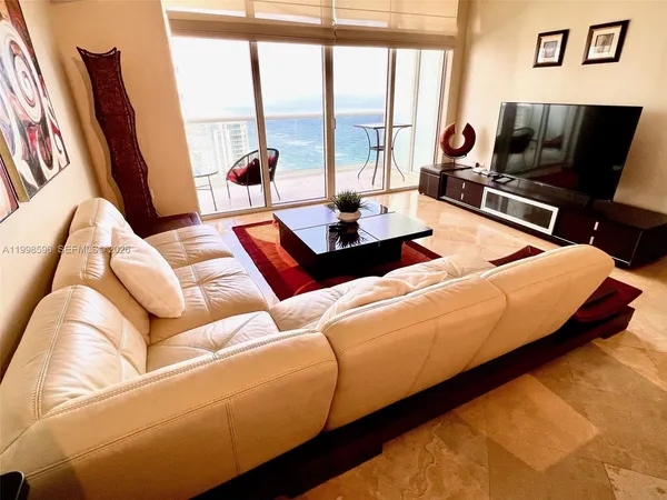 $4,200 | 1830 South Ocean Drive, Unit 3309, Hallandale Beach, FL 33009