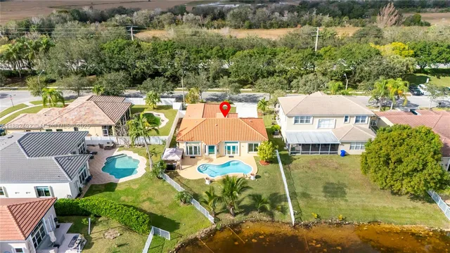 $5,500 | 2339 Northwest 195th Avenue, Unit 2339, Pembroke Pines, FL 33029