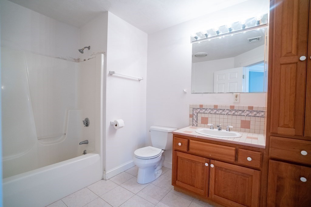 24 Tanglewood Road Amherst, MA 01002 - Photo 21 of 30 Gallery Image 21