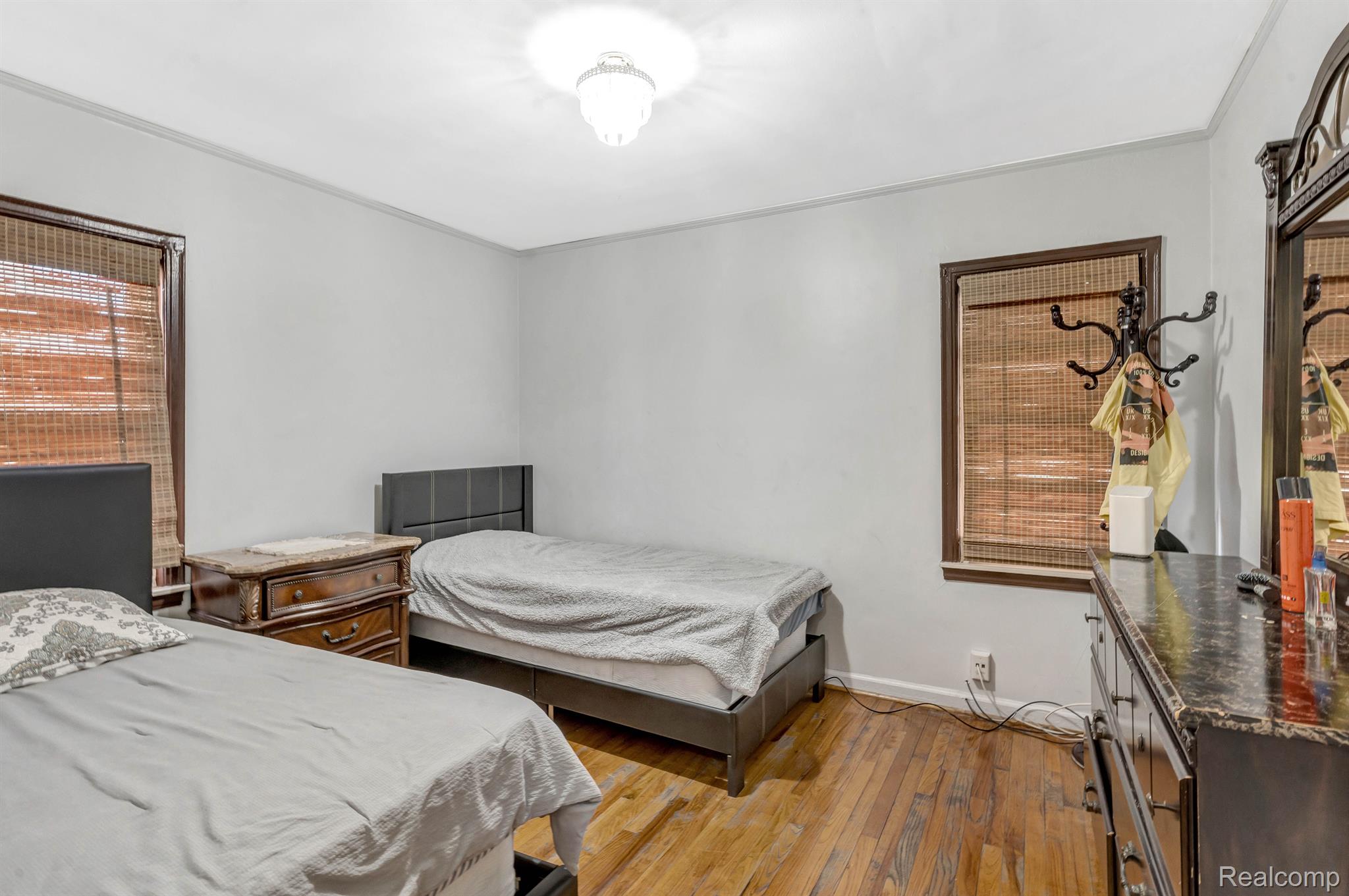 7636 Miller Road Dearborn, MI 48126 - Photo 22 of 31 Gallery Image 22