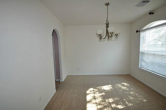 a view of a livingroom with window