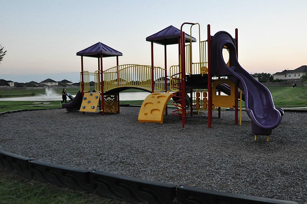 12315 Field Brook Court Houston, TX 77089 - Photo 26 of 28 a view of outdoor space with seating