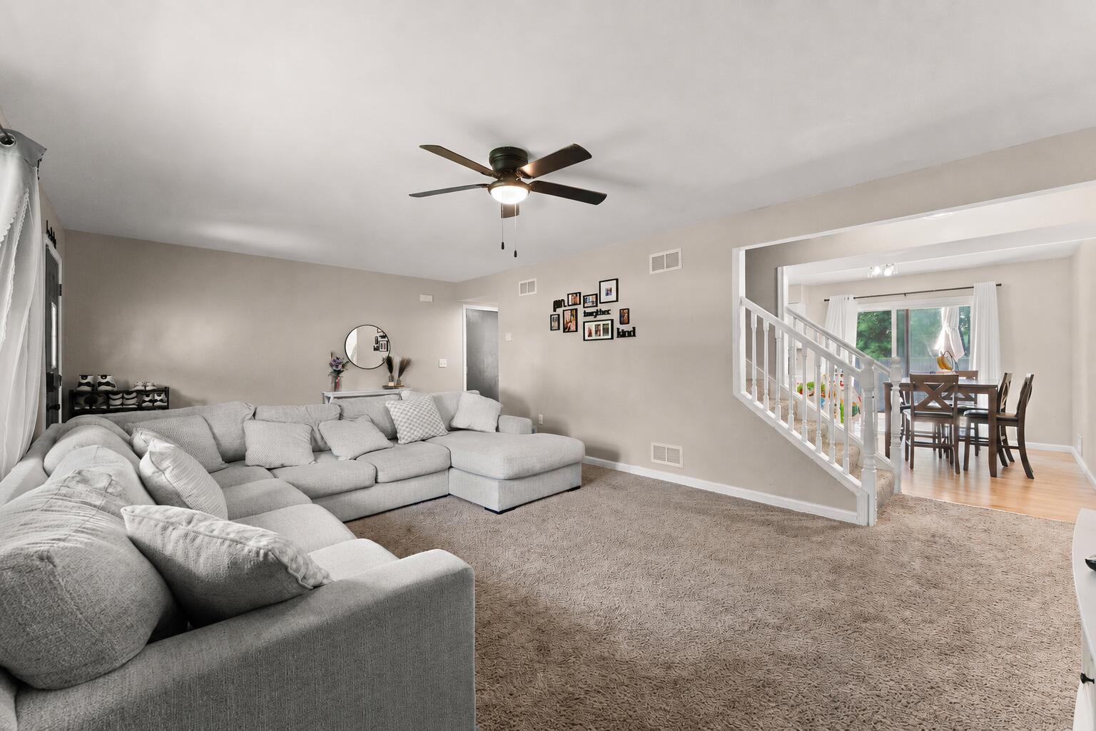 1318 Whippoorwill Road Valparaiso, IN 46383 - Photo 3 of 25 1536x1024