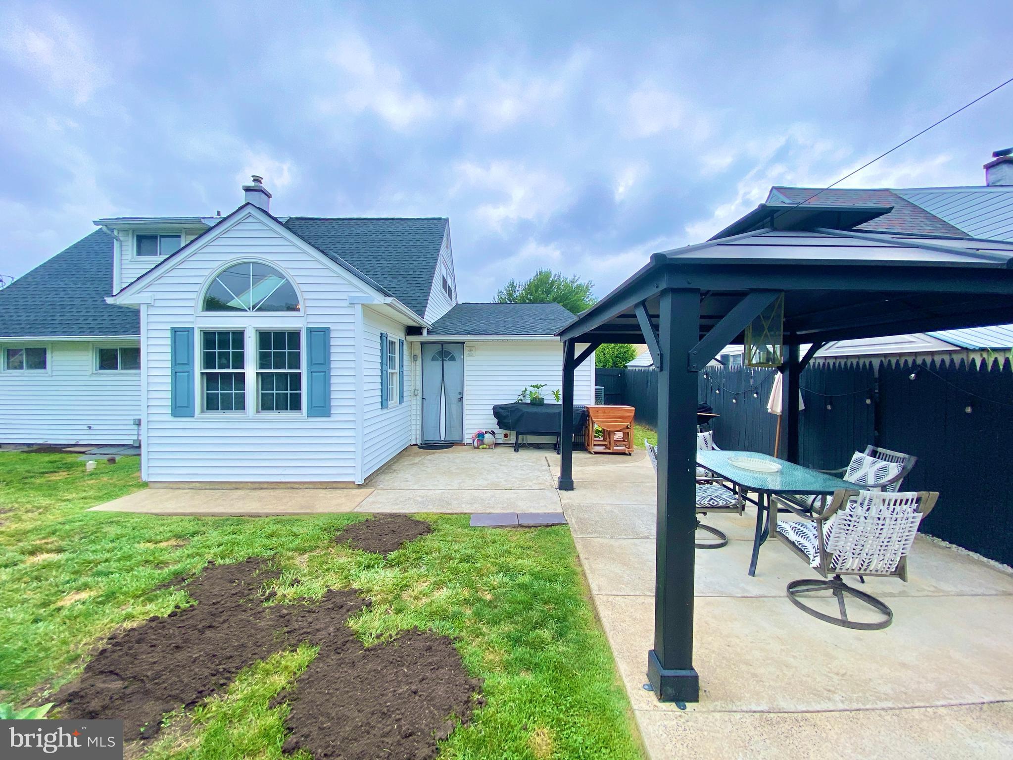 14 Verdant Road Levittown, PA 19057 - Photo 32 of 69
