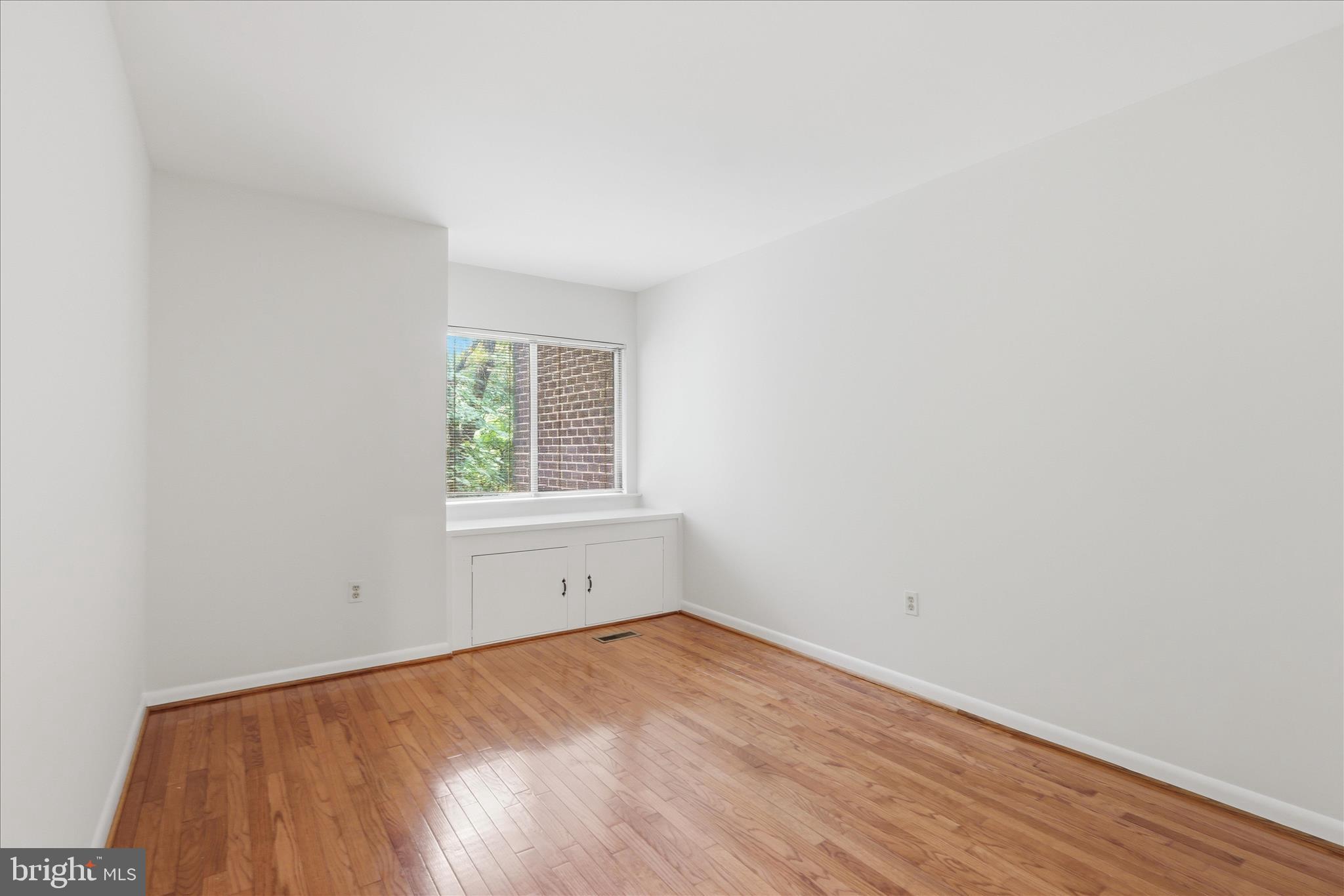 2043 Wethersfield Court Reston, VA 20191 - Photo 26 of 41