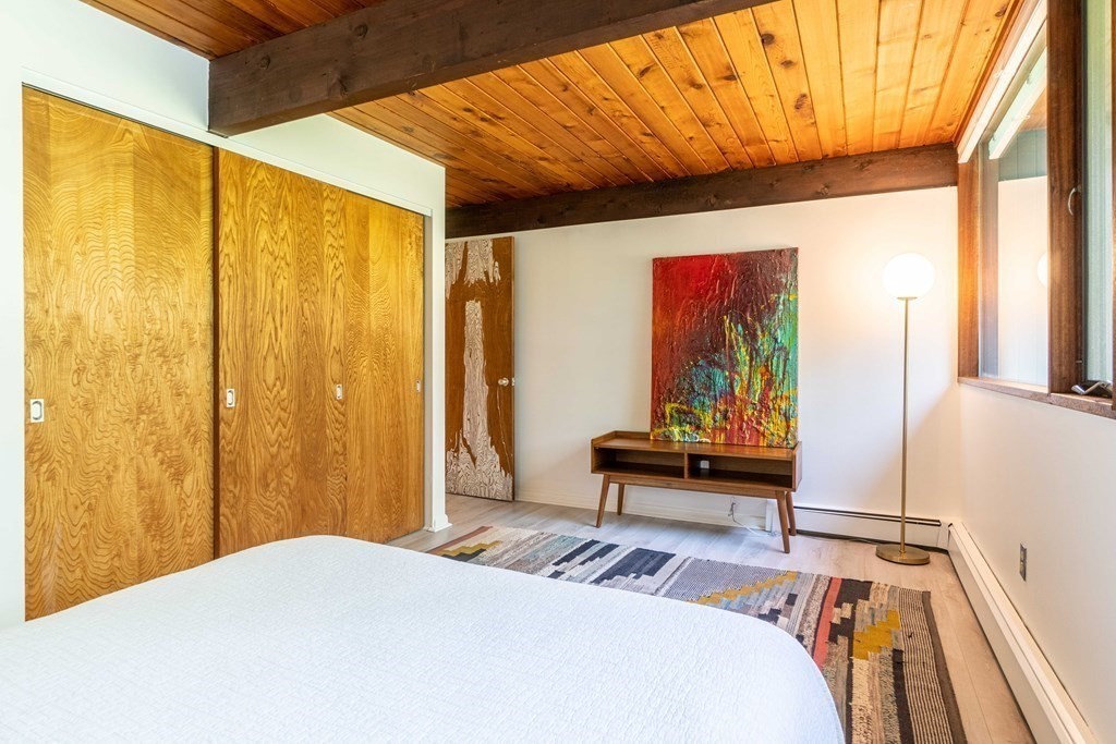 17 Stonehedge Road Lincoln, MA 01773 - Photo 31 of 42 Gallery Image 31