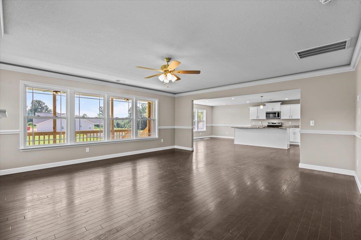 1490 Sloan Road Inman, SC 29349 - Photo 8 of 26