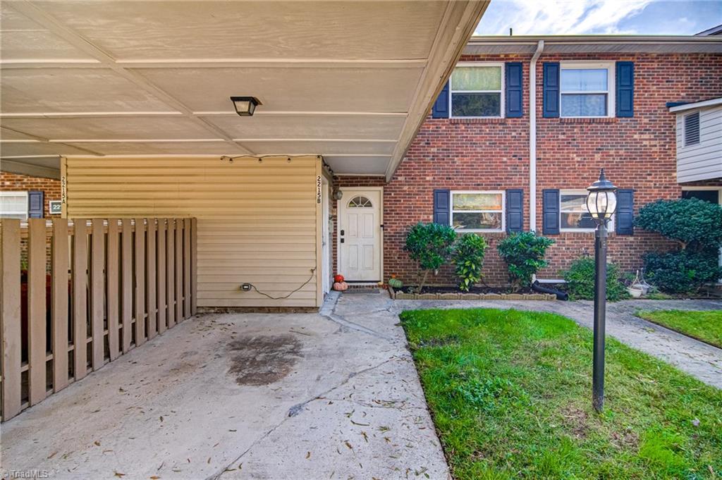 2215 Shadow Valley Road, Unit B High Point, NC 27265 - Photo 2 of 33 Front view