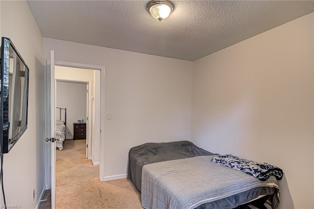 2215 Shadow Valley Road, Unit B High Point, NC 27265 - Photo 26 of 33 Additional view of third bedroom.