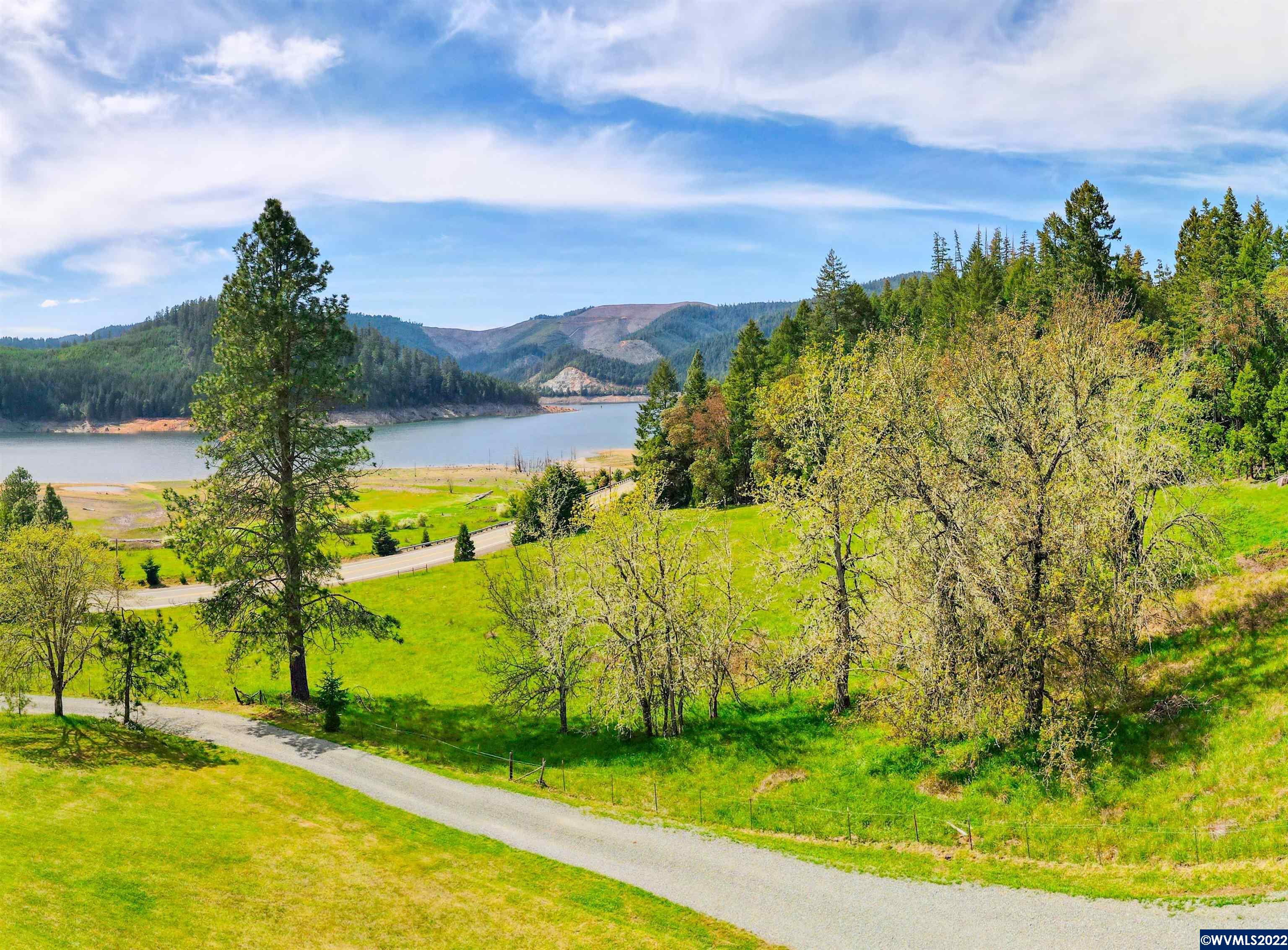 9400 Upper Cow Creek Road Azalea, OR 97410 - Photo 19 of 32