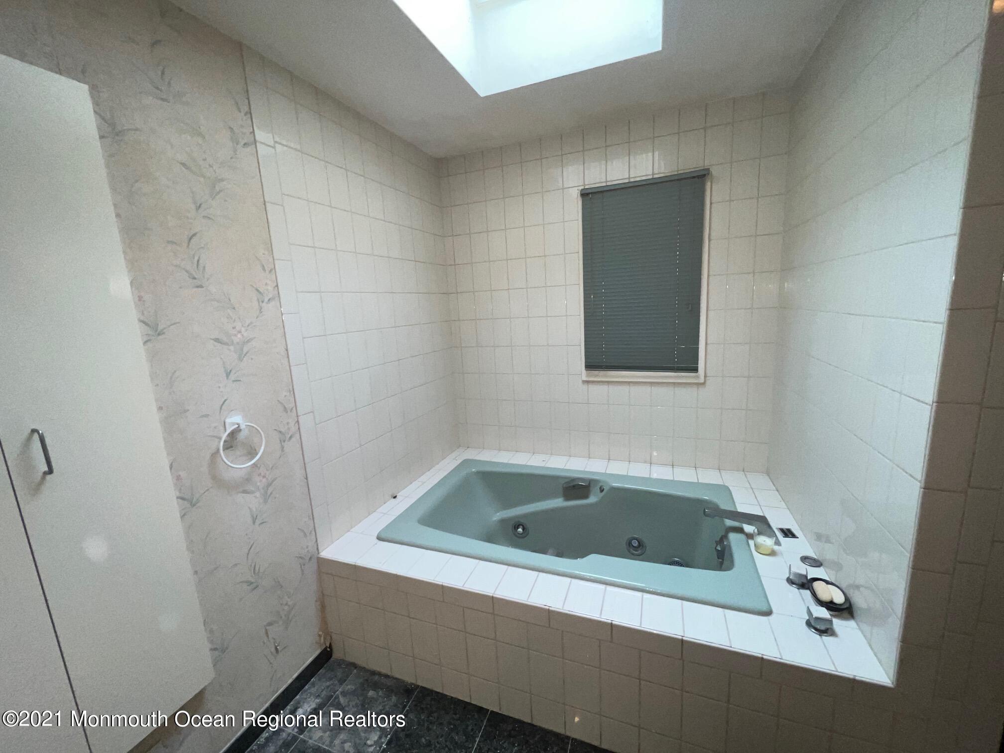 1803 Meadow Road Wall, NJ 07719 - Photo 17 of 19 bath3