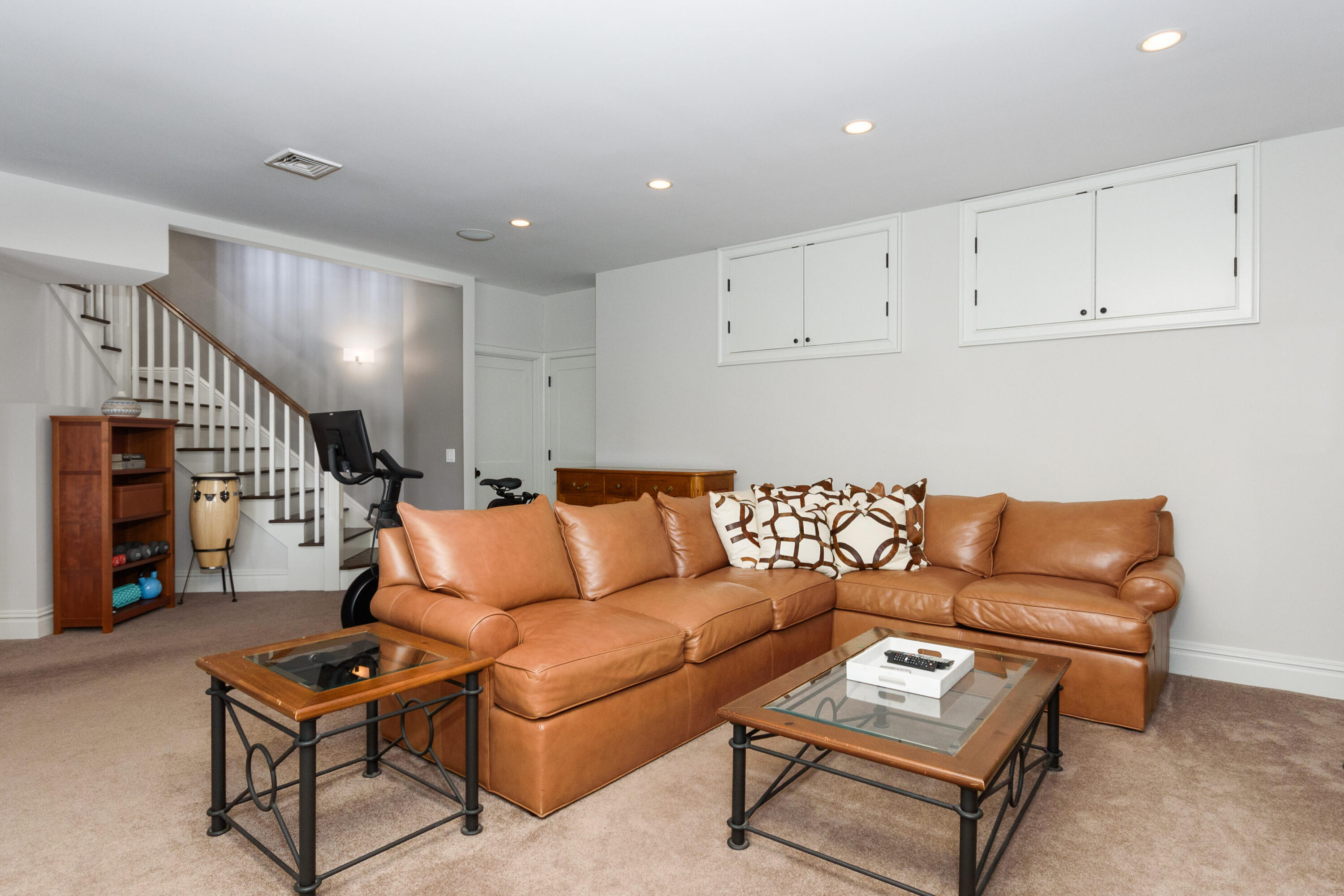 80 Goodwives River Road Darien, CT 06820 - Photo 43 of 57 a living room with furniture