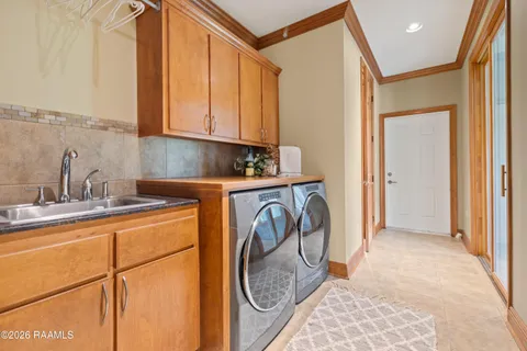 $650,000 | 8018 Sidney Gautreaux Road, Abbeville, LA 70510
