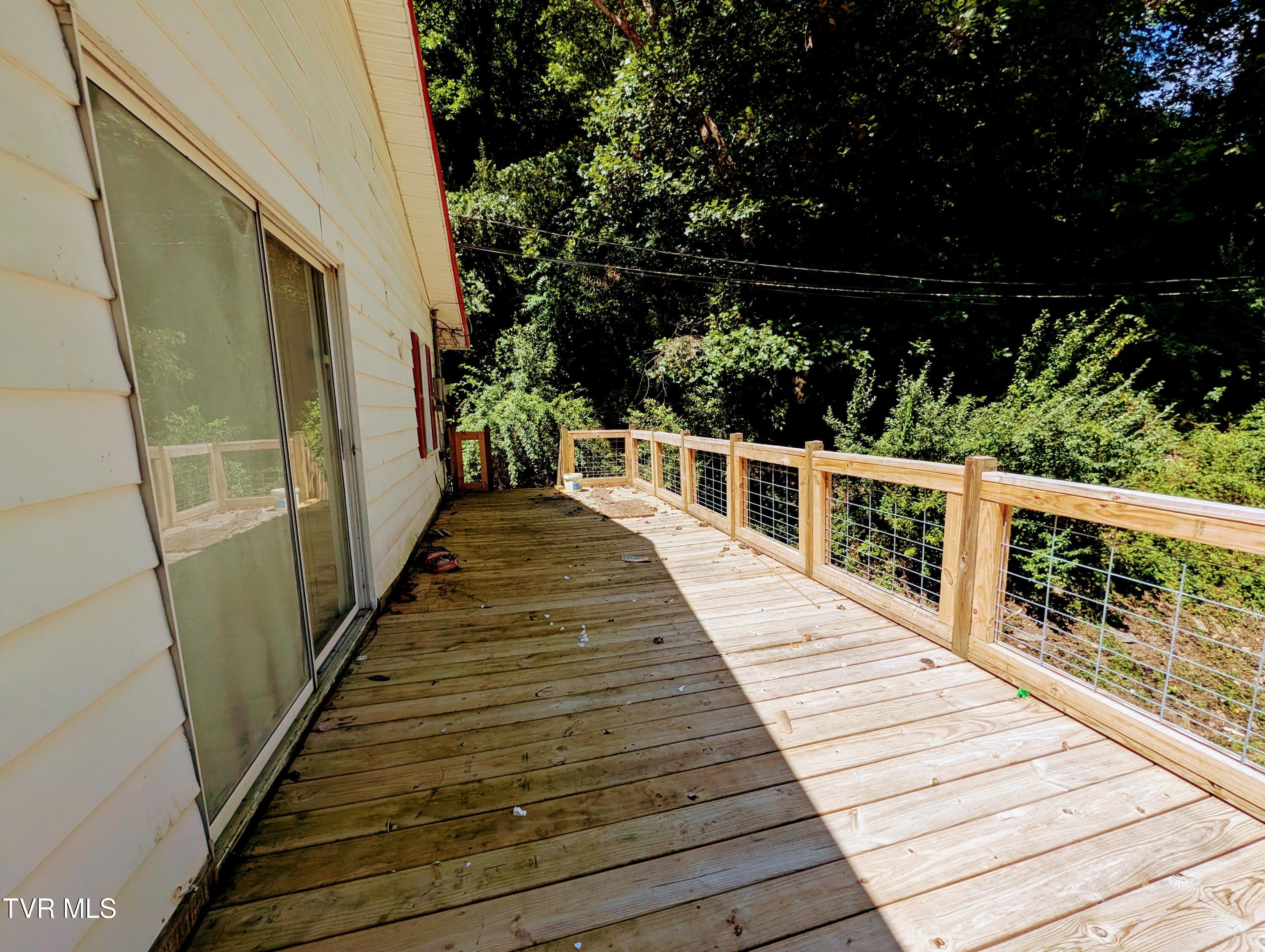 1341 Hazard Road Haysi, VA 24256 - Photo 8 of 26 7920