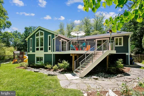 $1,575,000 | 6511 Kenhowe Drive, Bethesda, MD 20817