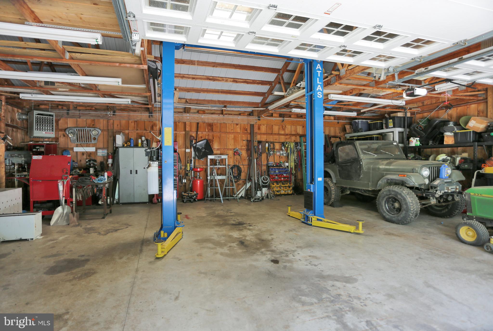 347 Timber Ridge Road Morgantown, PA 19543 - Photo 54 of 56 Garage Lift