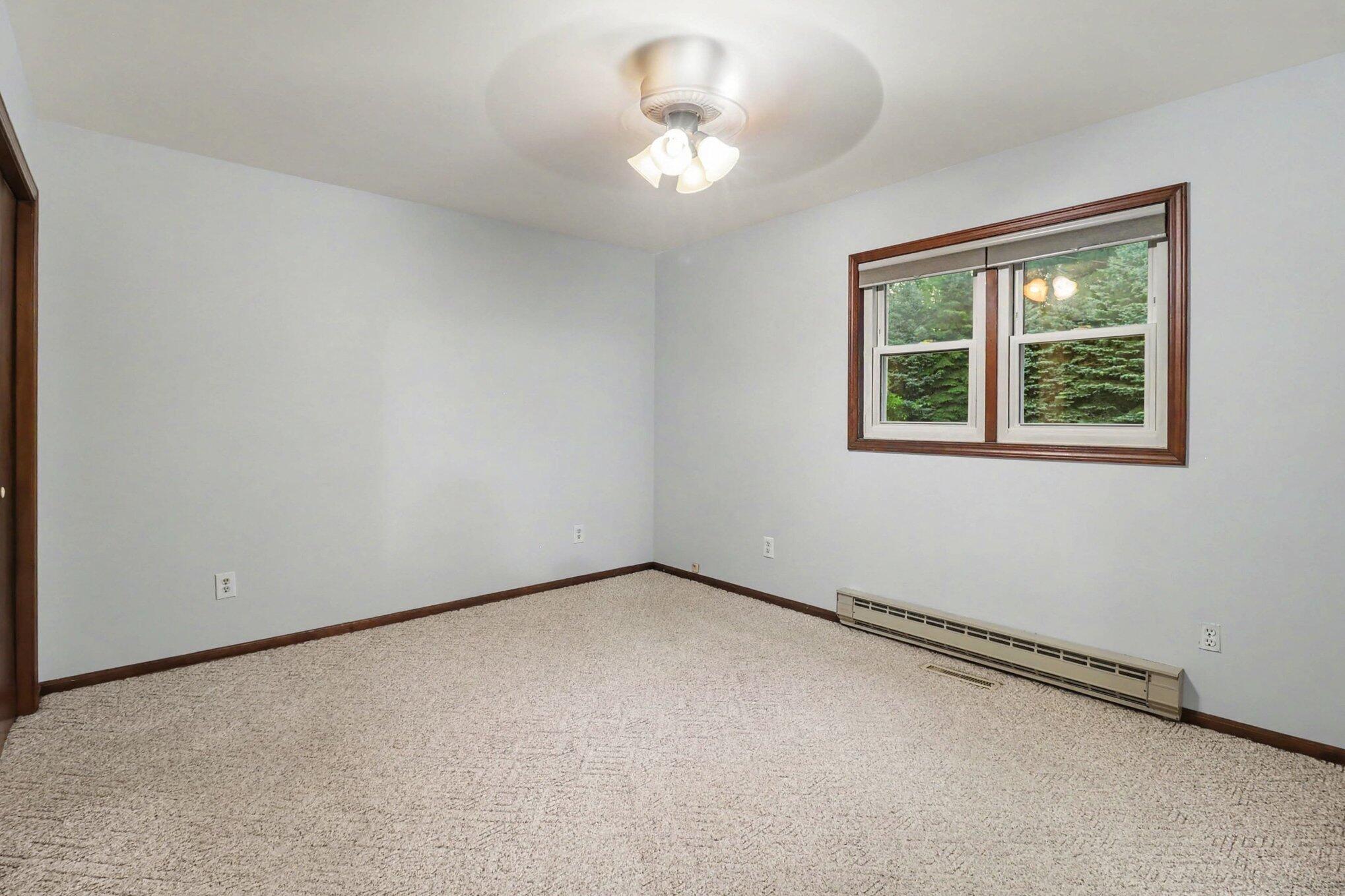 4890 West Kinney Road Ludington, MI 49431 - Photo 13 of 31 Primary Bedroom