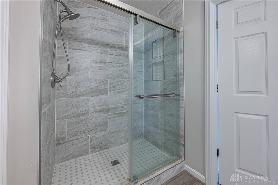 160 Old Pond Road Springboro, OH 45066 - Photo 15 of 28