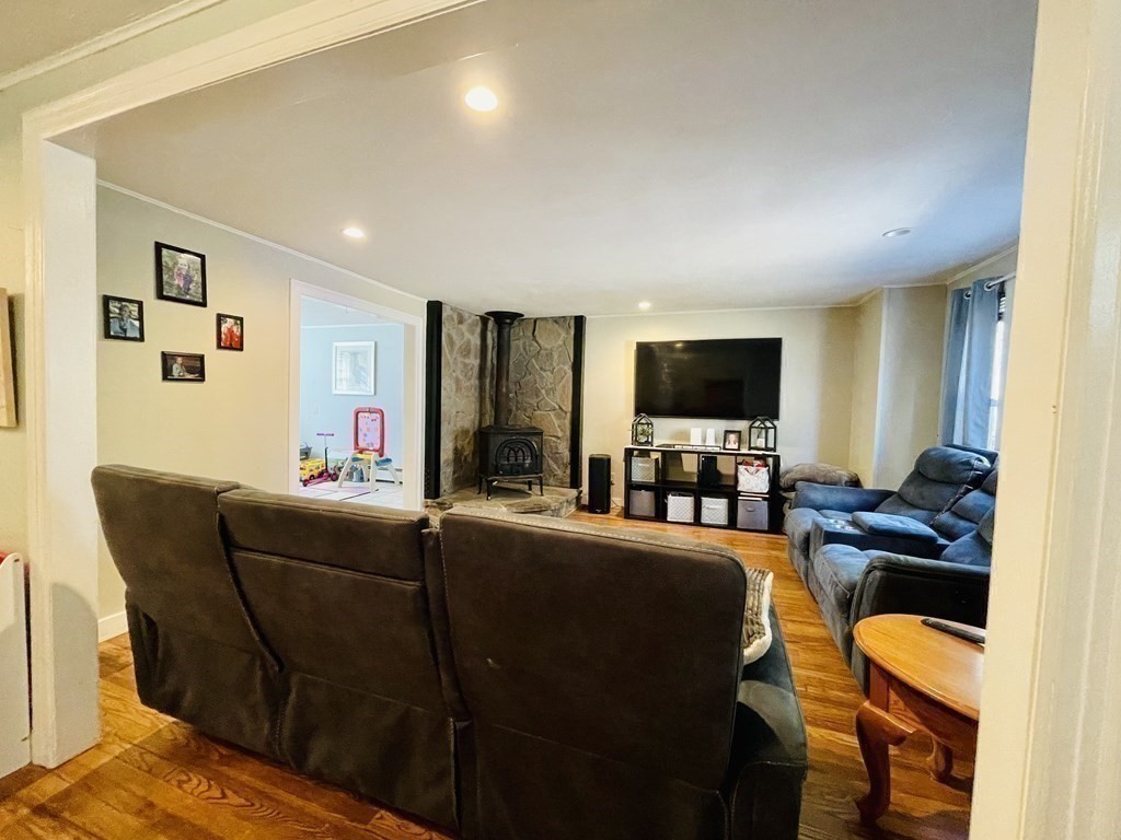 80 Conklin Road Stafford, CT 06076 - Photo 5 of 30
