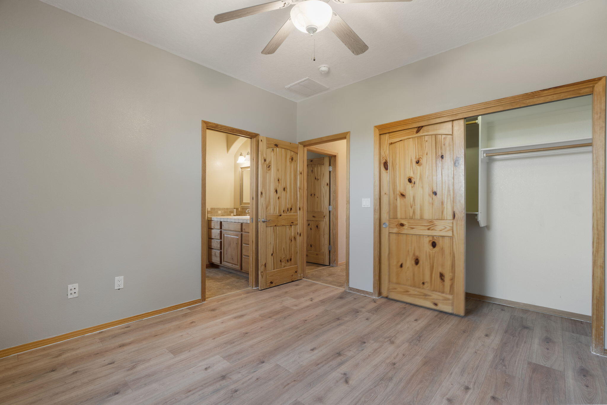 5713 Rio Animas Road Northeast Rio Rancho, NM 87144 - Photo 30 of 49 Gallery Image 30
