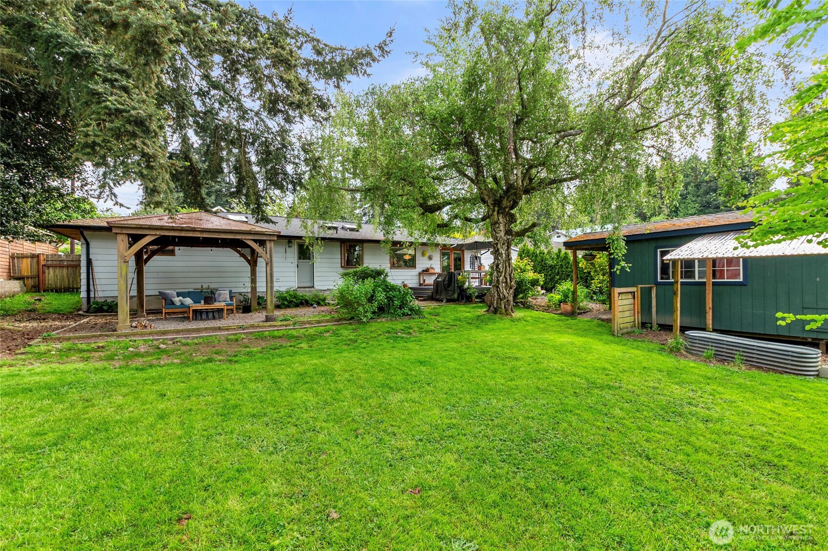 1109 Clinton Place Everett, WA 98201 - Photo 26 of 35