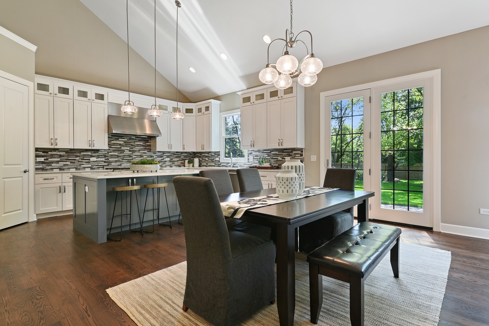 440 West Gartner Road Naperville, IL 60540 - Photo 4 of 22