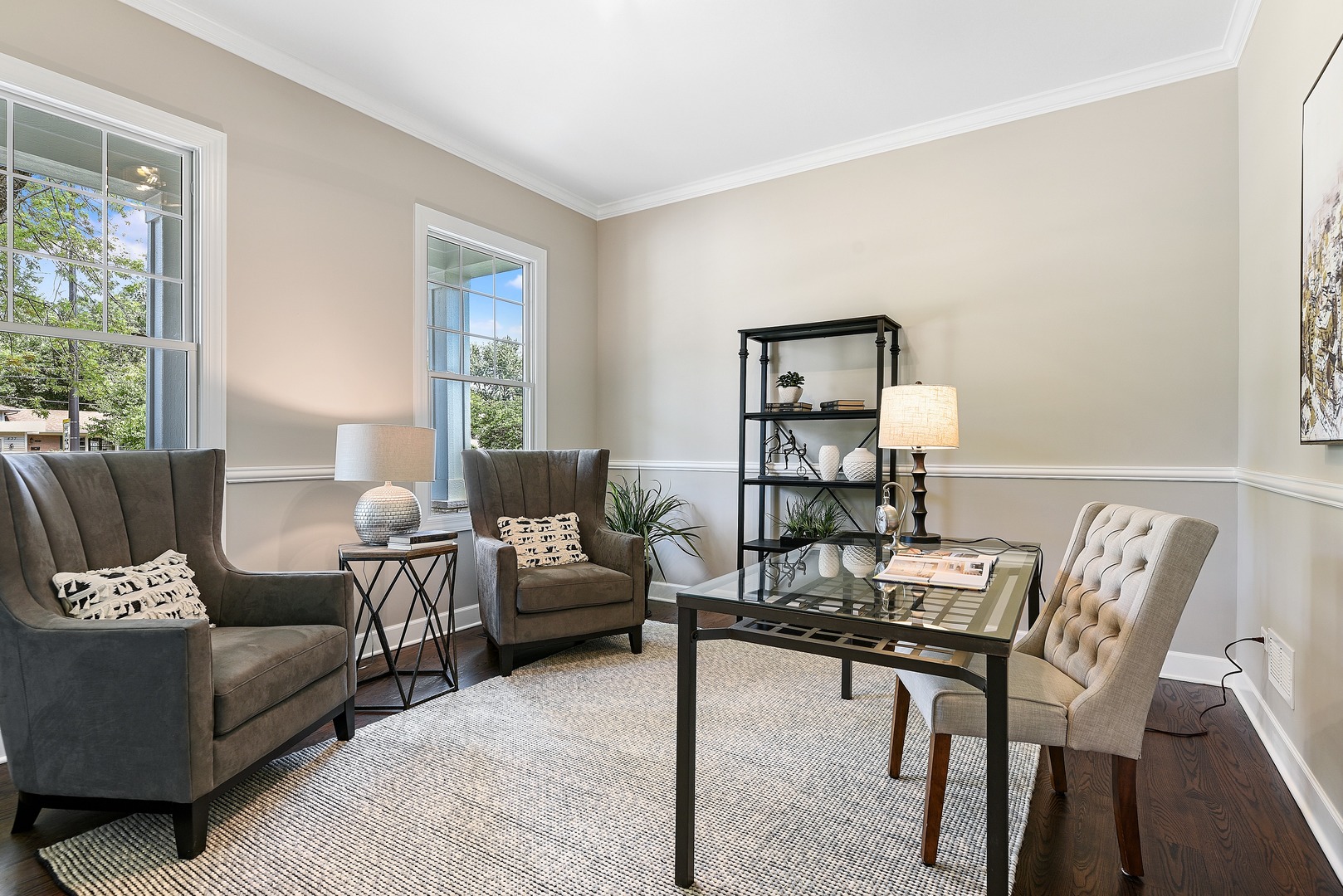 440 West Gartner Road Naperville, IL 60540 - Photo 8 of 22 a living room with furniture and a potted plant