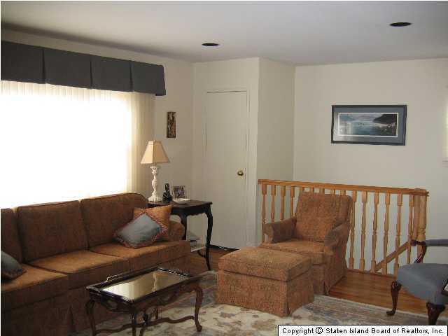 115 Annadale Road Staten Island, NY 10312 - Photo 3 of 5 Additional Photo
