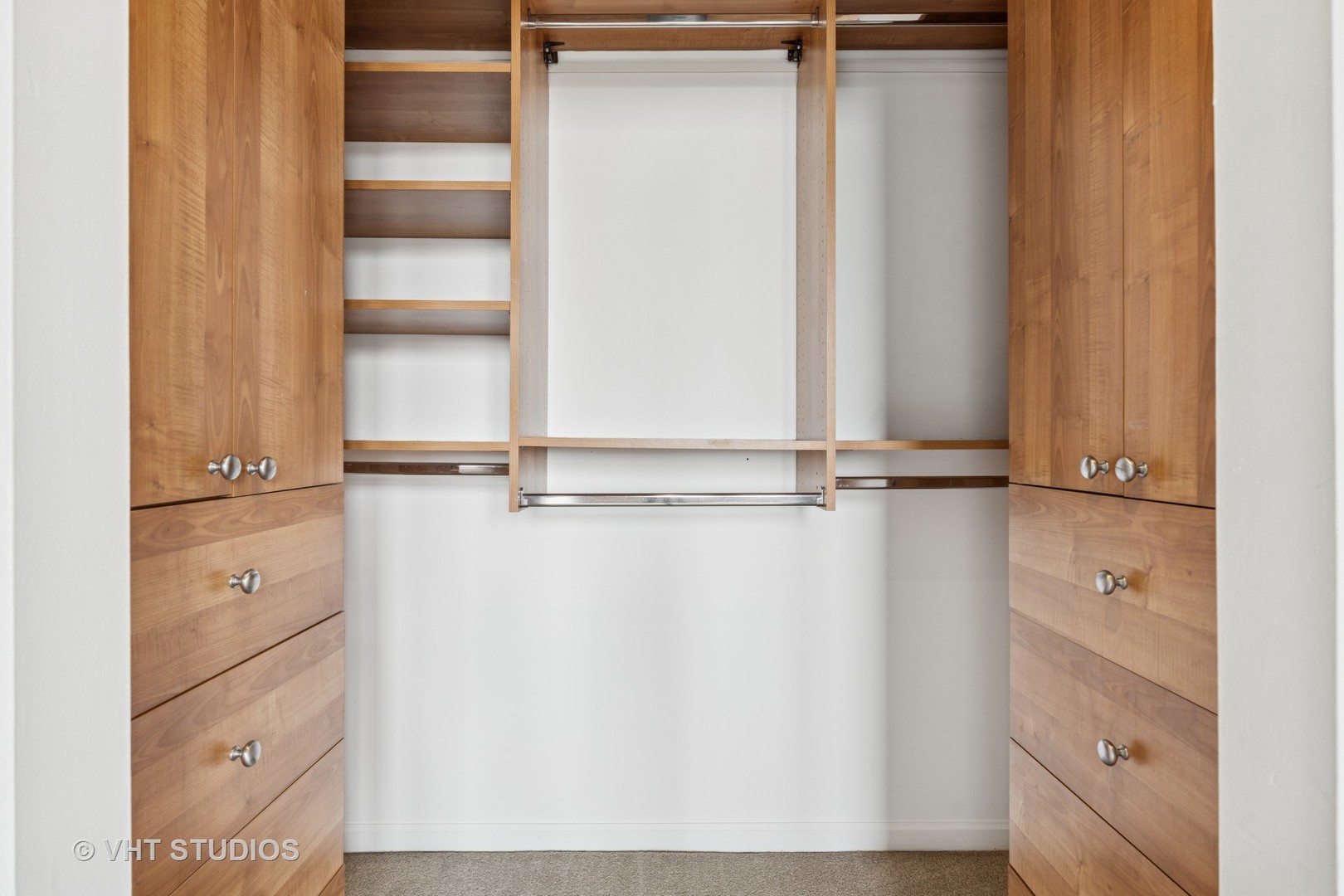 331 South Peoria Street, Unit PH6 Chicago, IL 60607 - Photo 22 of 46 a view of a walk in closet