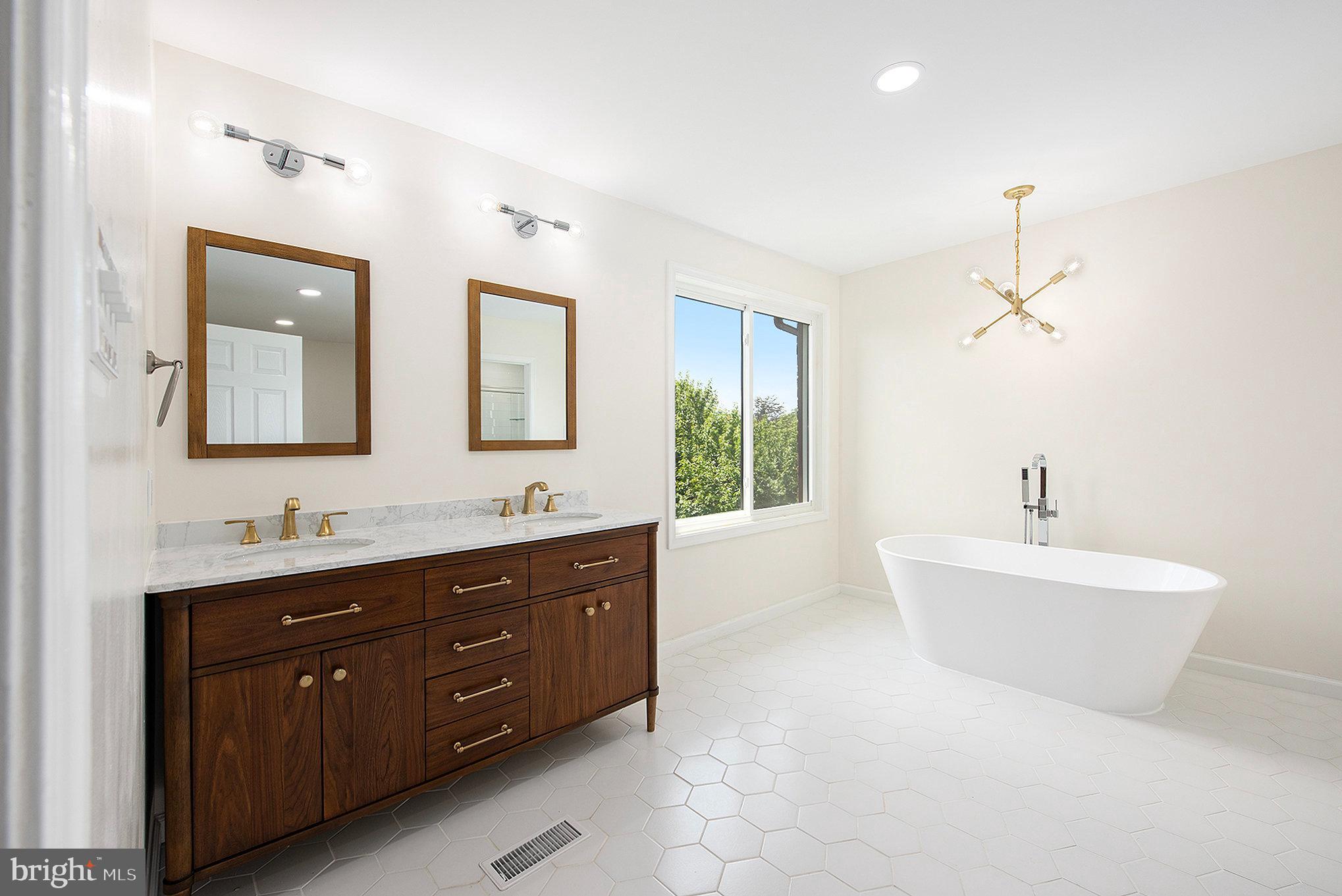 2803 Jefferson Court Ambler, PA 19002 - Photo 20 of 36 Master bath