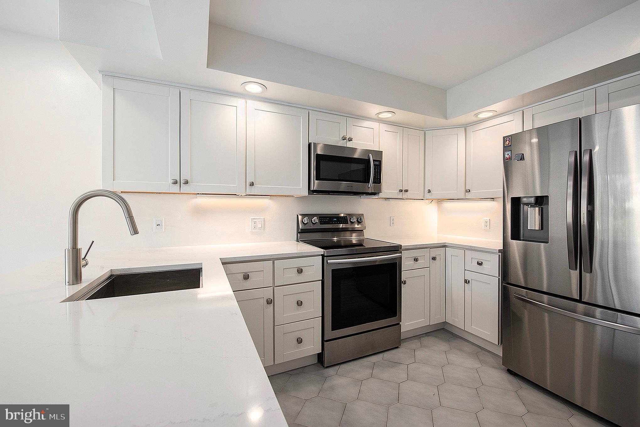 2803 Jefferson Court Ambler, PA 19002 - Photo 10 of 36 Kitchen