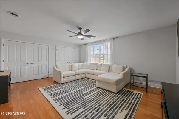 $389,900 | 1712 Wisteria View Way, Knoxville, TN 37914