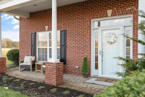 $389,900 | 1712 Wisteria View Way, Knoxville, TN 37914