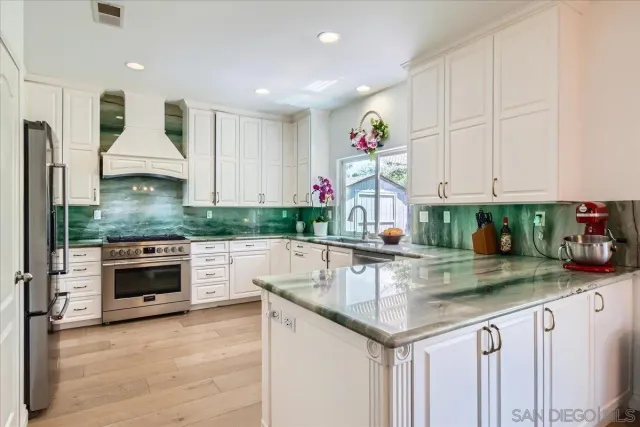 $1,399,000 | 12709 Oak Knoll Road, Poway, CA 92064