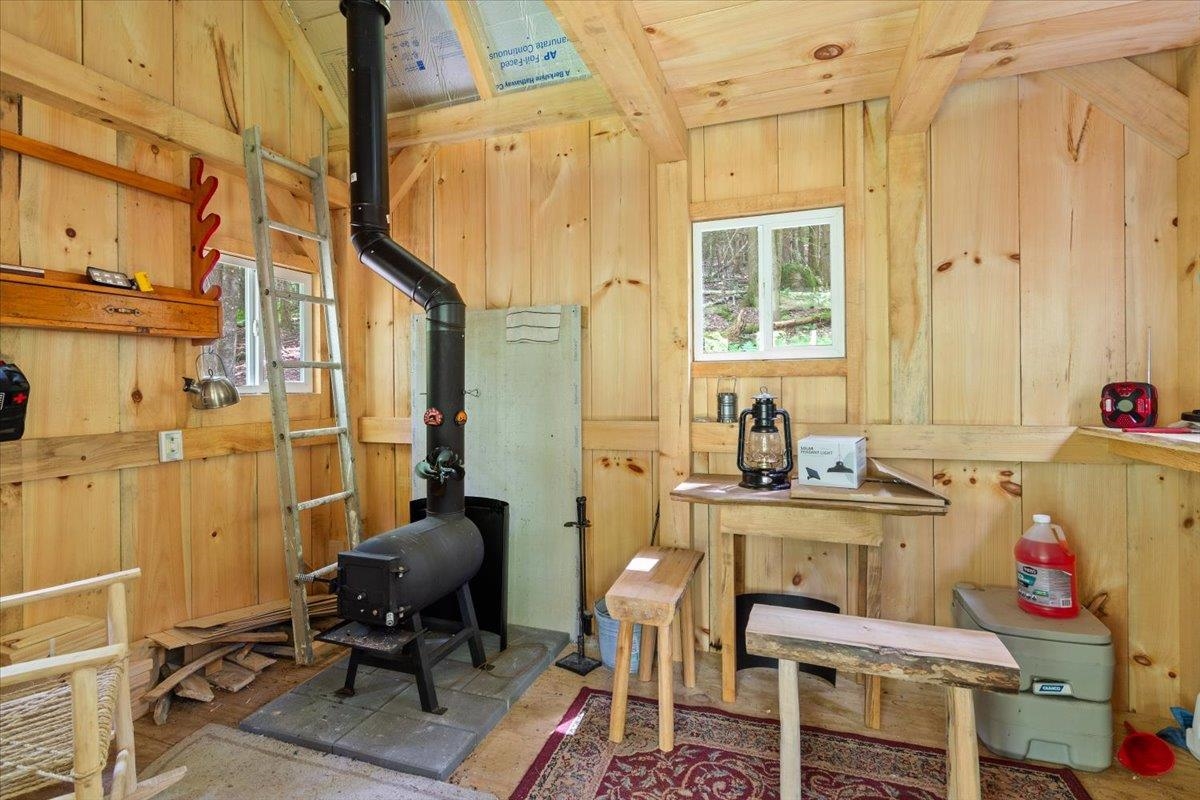 3992 Main Road Huntington, VT 05462 - Photo 27 of 32