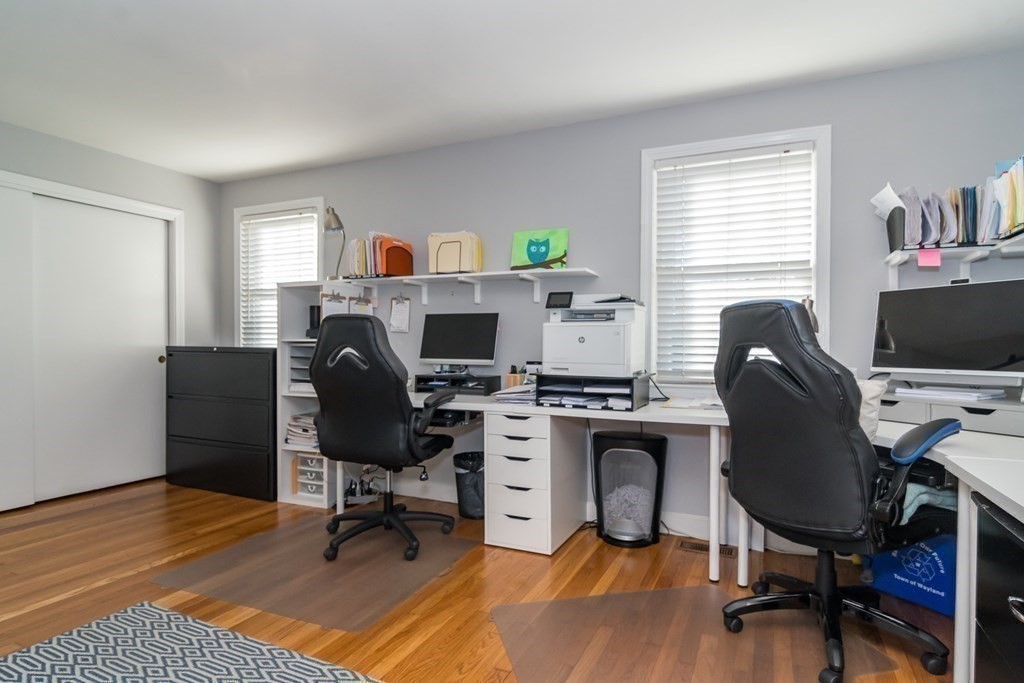 20 Sherwood Road Natick, MA 01760 - Photo 11 of 26 Gallery Image 11