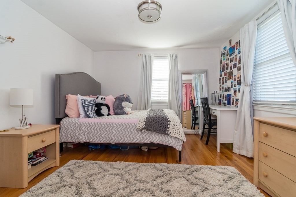 20 Sherwood Road Natick, MA 01760 - Photo 15 of 26 Gallery Image 15