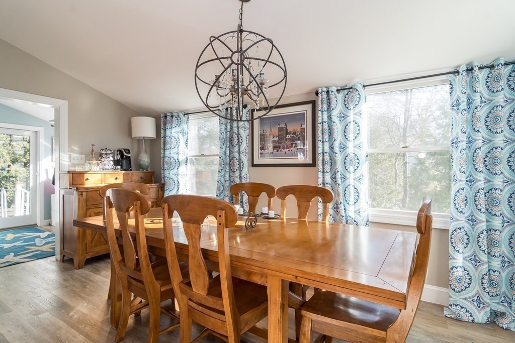 20 Sherwood Road Natick, MA 01760 - Photo 5 of 26 Gallery Image 5
