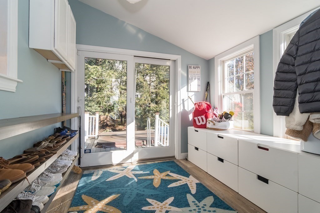 20 Sherwood Road Natick, MA 01760 - Photo 8 of 26 Gallery Image 8