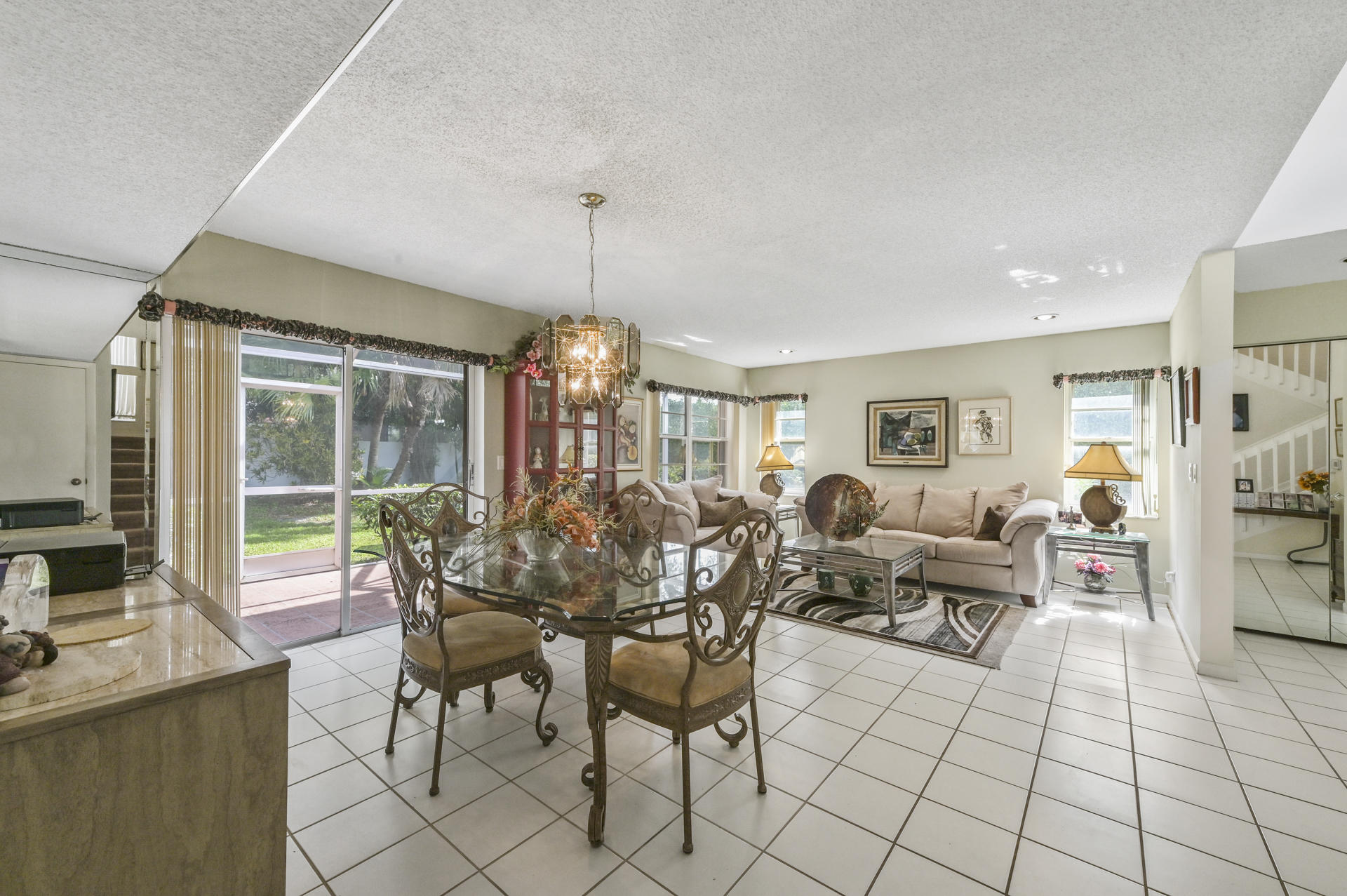 10065 Country Brook Road Boca Raton, FL 33428 - Photo 13 of 48 Living 5