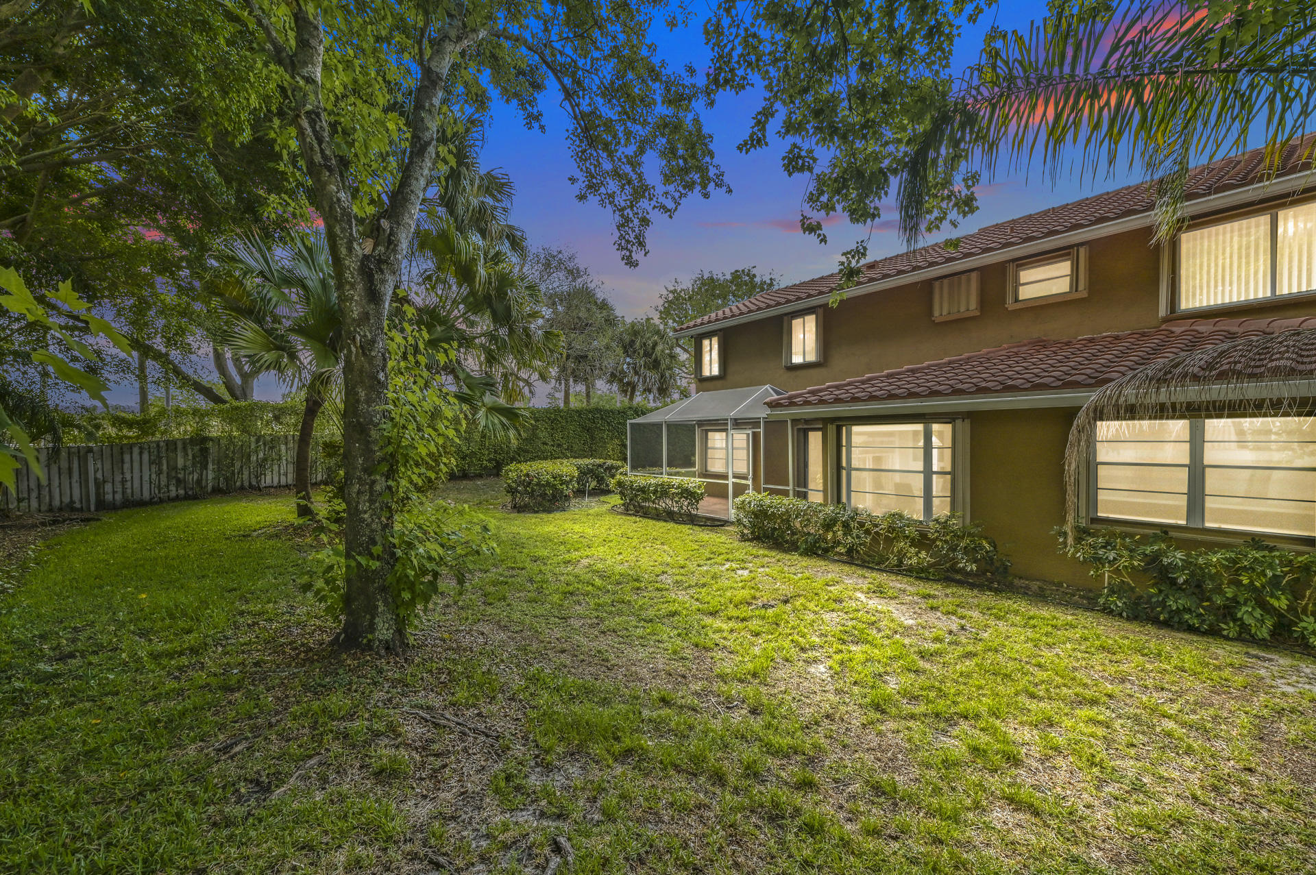 10065 Country Brook Road Boca Raton, FL 33428 - Photo 33 of 48 Backyard 2