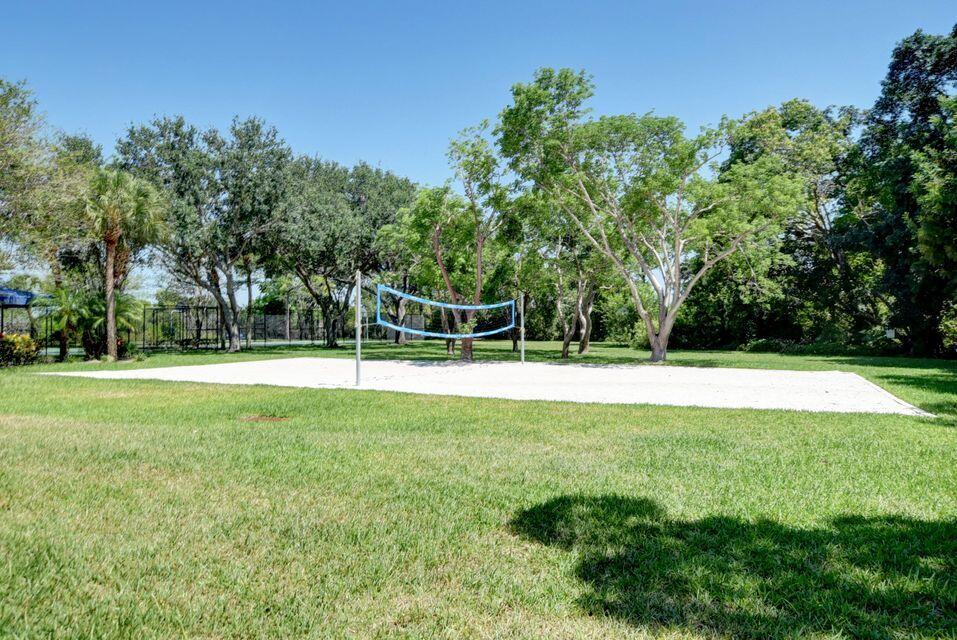 10065 Country Brook Road Boca Raton, FL 33428 - Photo 43 of 48 Community 2
