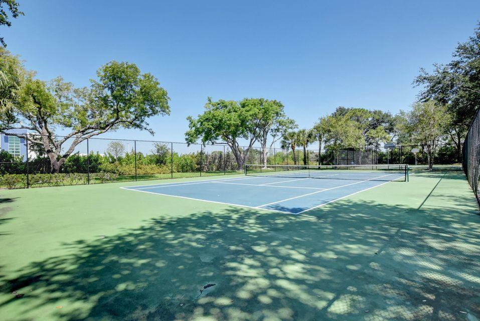 10065 Country Brook Road Boca Raton, FL 33428 - Photo 44 of 48 Community 3