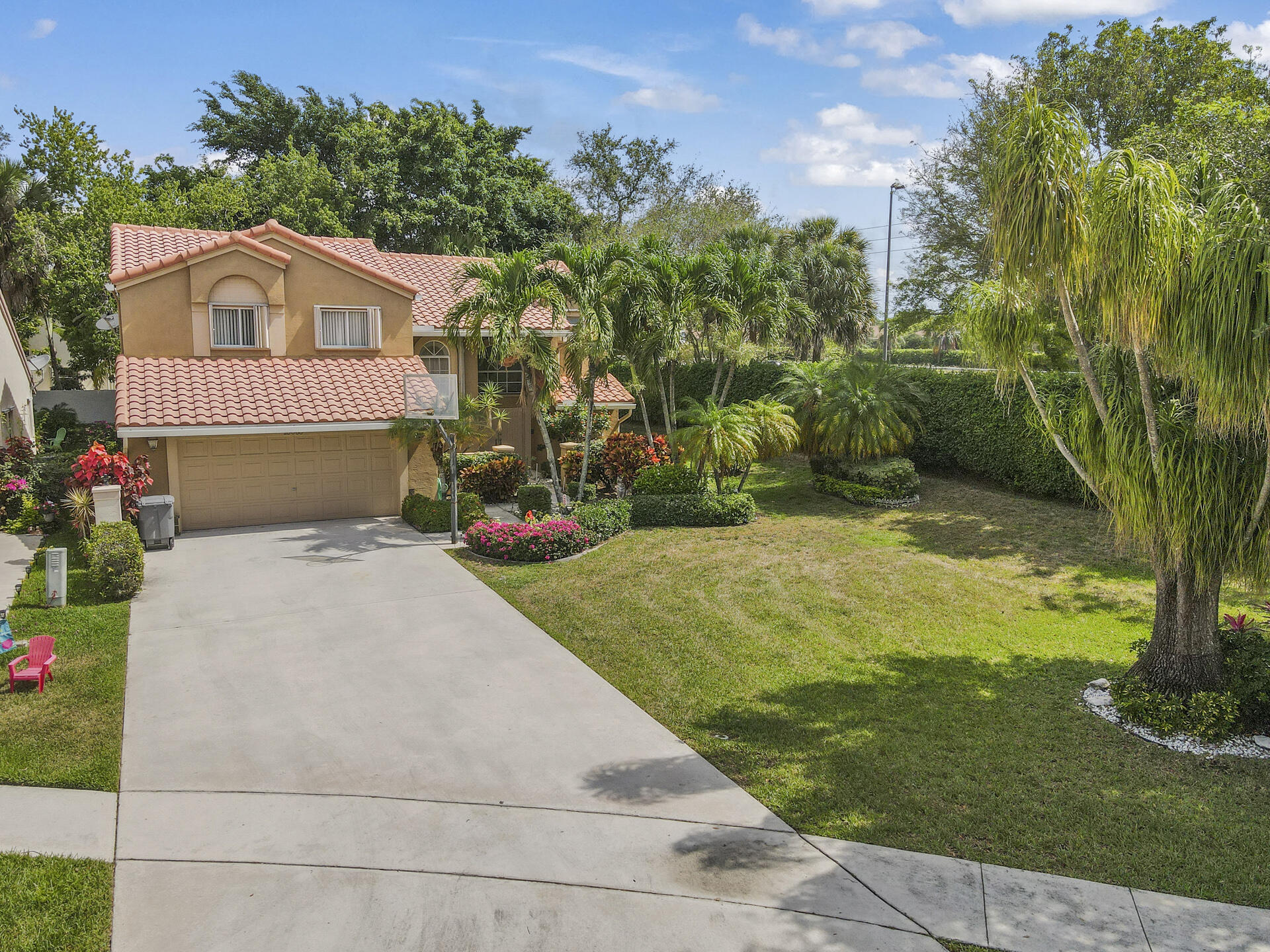 10065 Country Brook Road Boca Raton, FL 33428 - Photo 6 of 48 Front 6