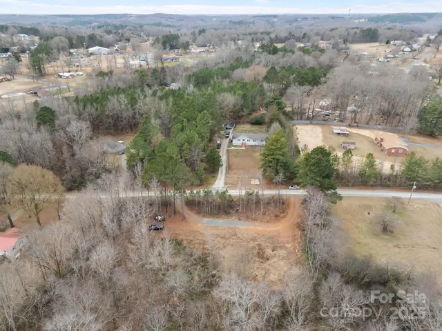 $100,000 | 33266 Courtland Drive, Albemarle, NC 28001