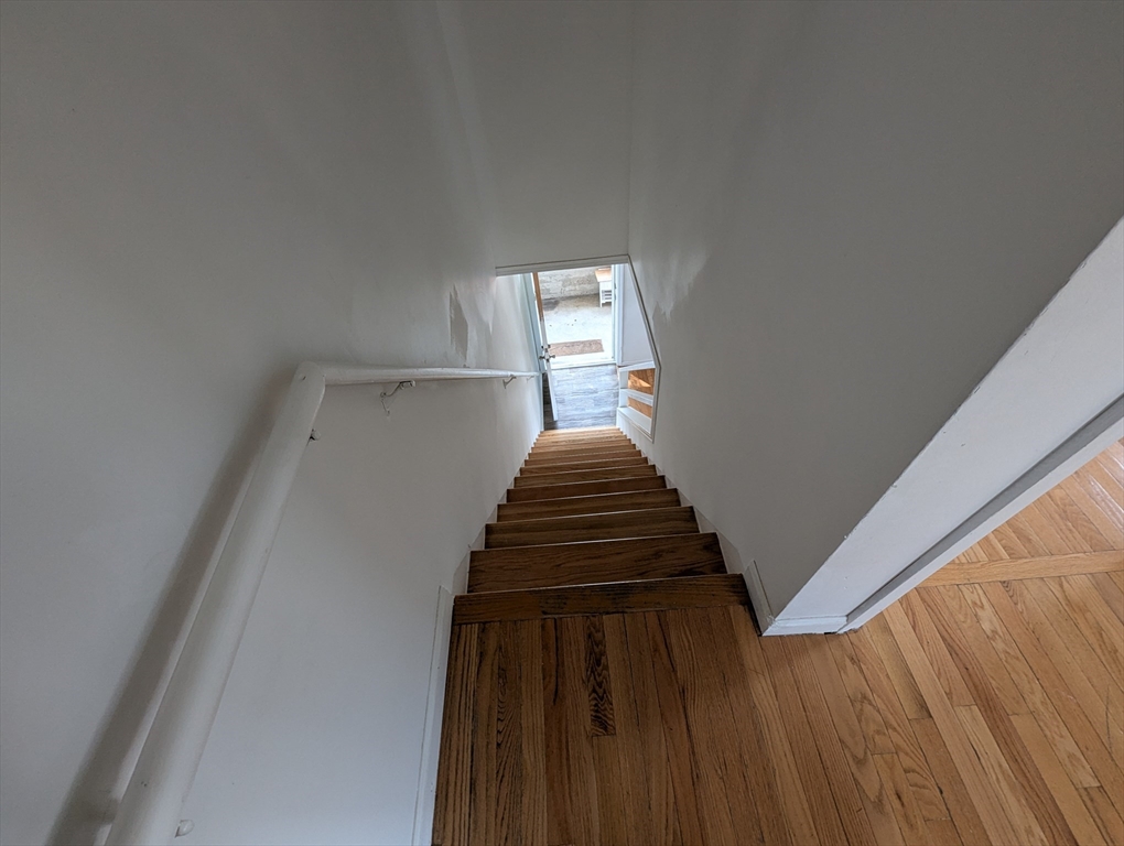 15 Middle Street, Unit 15 Newton, MA 02458 - Photo 22 of 29