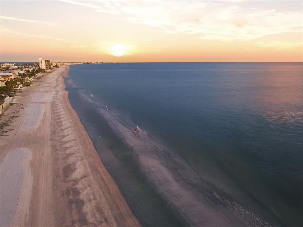 15814 3rd Street East Redington Beach, FL 33708 - Photo 37 of 38 Gallery Image 37