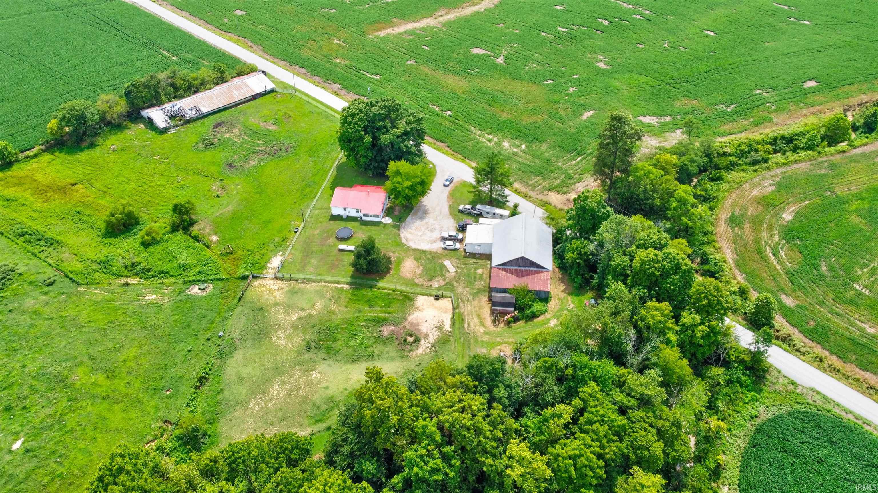 5317 North Highland Road Grandview, IN 47615 - Photo 2 of 36 Gallery Image 2