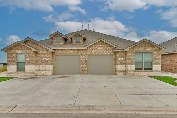 $1,350 | 1901 Langford Avenue, Unit B, Lubbock, TX 79407